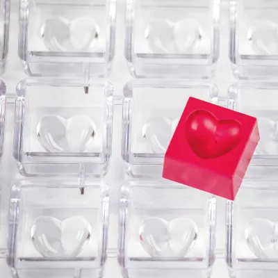 Praline mold deep heart 28 chocolates