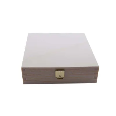 Scatola di legno per 9 cioccolatini
