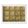 Emballage blanc pour 12 pralines pour cadeaux raffinés