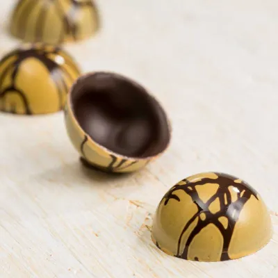 Stampo per praline a mezza sfera per 45 praline raffinate