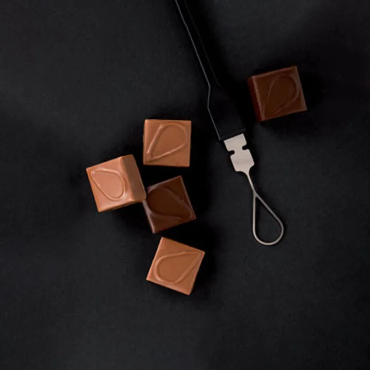 Decor praline fork drops for refining trempiert pralines