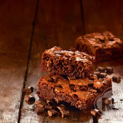 RUF Chocolate Chunks cioccolato fondente 100 g – gocce di cioccolato termostabili per cookies, muffin e brownies | miniSchoggi
