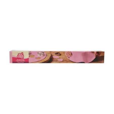 Couverture de fondant roulé rose