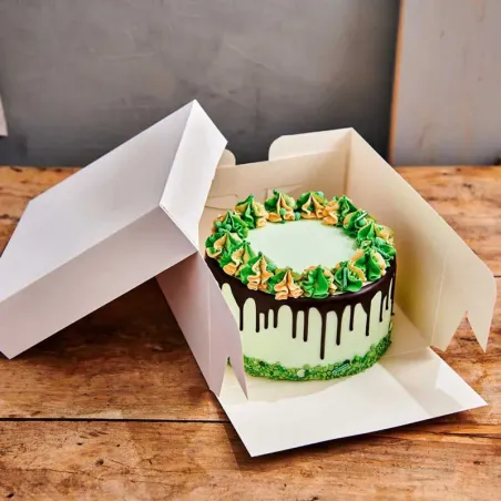 White cake box 28.2 cm x 28.2 cm x 15 cm