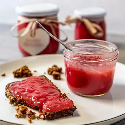 RUF Gelierfruchtzucker 500 g – fruchtige Konfitüren und Gelees mit weniger Zucker und weniger Kalorien | miniSchoggi