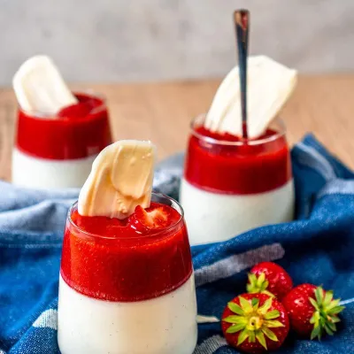 RUF Blattgelatine 20 g – 12 Blatt Gelatine für Tortencremes, Gelees und Desserts | miniSchoggi