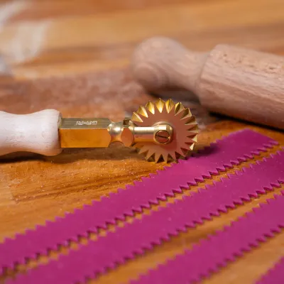 Professional pasta dough wheel serrated edge, 5 mm