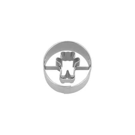 Bear cookie cutter in a mini ring for delicious cookies