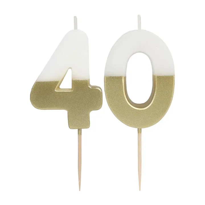Bougie numérotée 40 avec blanc et or