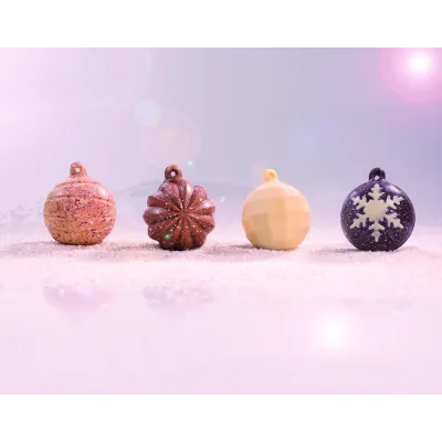 Christmas ball chocolate mold rays