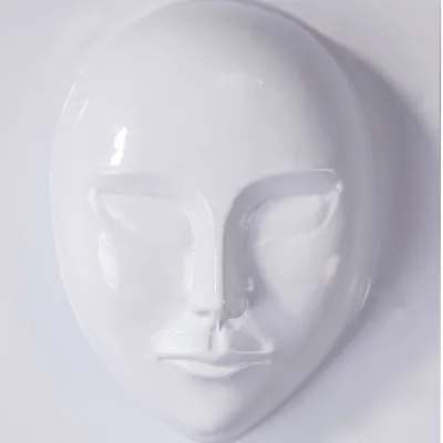 Maschera con stampo per cioccolato
