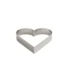 Cercle à tarte cœur Ø 10 cm x 4,5 cm pour des pâtisseries venues du cœur