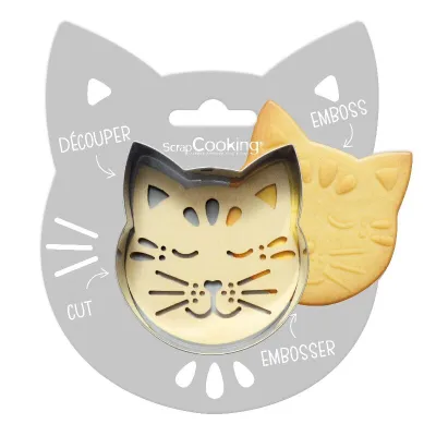 Cookie cutter cat head with wooden embosser