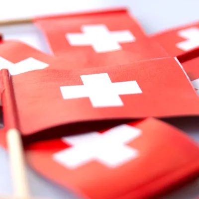 Drapeau suisse, 10 pièces