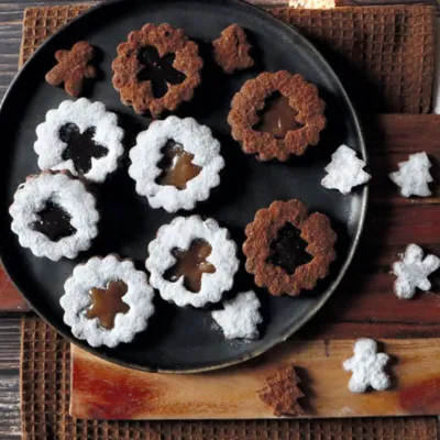 Spitzbuben Cookie Cutter Set 4-piece – Linzer Christmas cookies with pattern