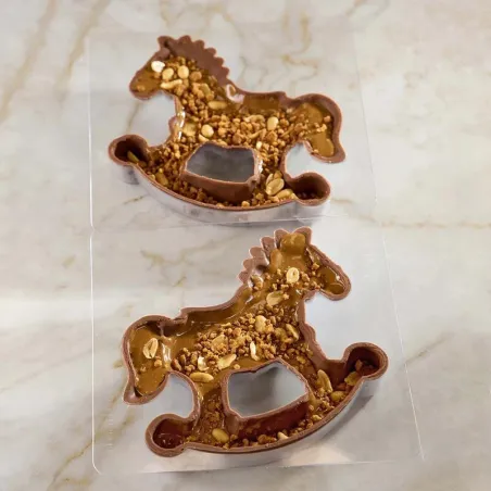Cavallo a dondolo con stampo in cioccolato, 2 pezzi
