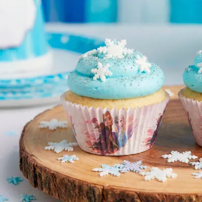 Frozen cupcake cases, 25 pieces