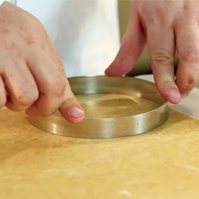 Cercle à tarte perforé Ø 8 cm x 2 cm
