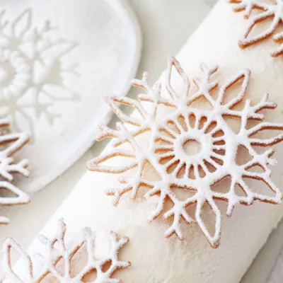 Hüppenmatte Schneesterne 3-teilig - winterliche Tortendekoration