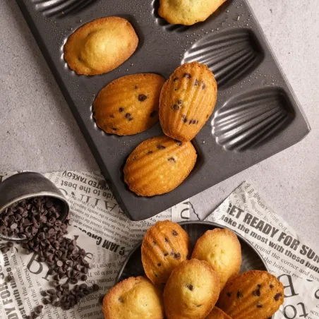 Stampo per 12 Madeleine - Cuoci Pasticcini in perfetta forma a conchiglia