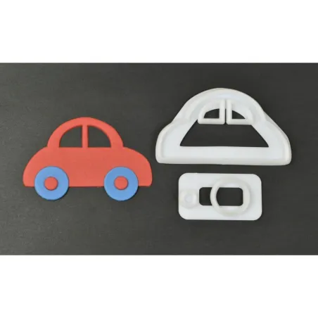 Set di tagliabiscotti per auto