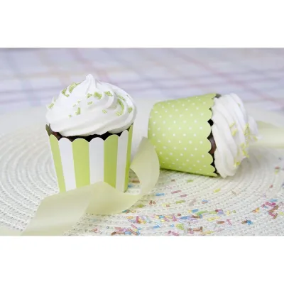 Mini Cupcake Förmchen Hellgrün & Weiss, 12 Stück