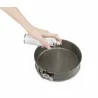 Spray de démoulage purement végétal pour tous les moules à pâtisserie