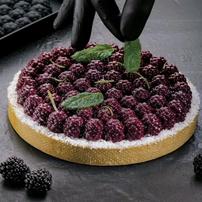 Berry silicone mold Ø 18 cm for sweet patisserie