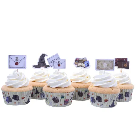 Hogwarts cupcake cases and toppers, 24 pieces each