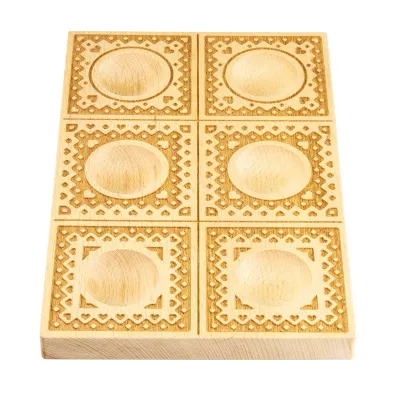 Stampo in legno intagliato a mano per ravioli da 6 – Cuori