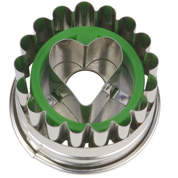 Linz cookie cutter with heart ejector, 4.8 cm