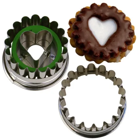 Linz cookie cutter with heart ejector, 4.8 cm