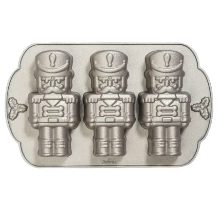 Aluminum nutcracker baking tin with 3 motifs