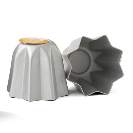 Pandoro cake tin, 70 g