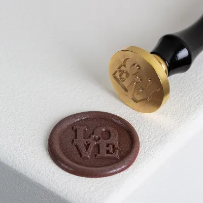 Schokoladenstempel Love 3 cm Durchmesser aus Holz und Edelstahl