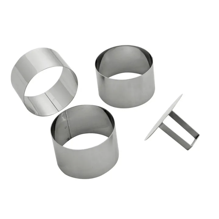 Appetizer and dessert mold with ejector, round