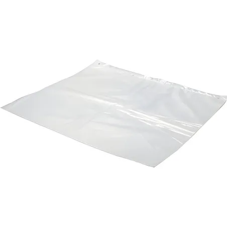 Découpe de feuilles de pâte en plastique