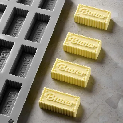 Silikonform Butterstück 16 Stück – für Schokolade und Gebäck
