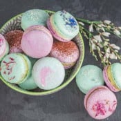 Decorations for macarons
