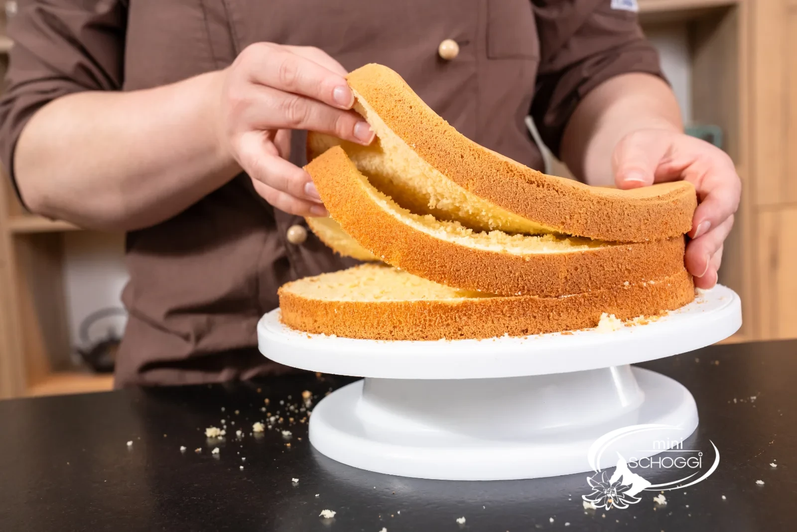 La migliore torta di fragole – tagliare in tre basi