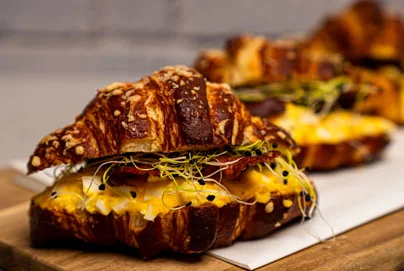 Lye croissant