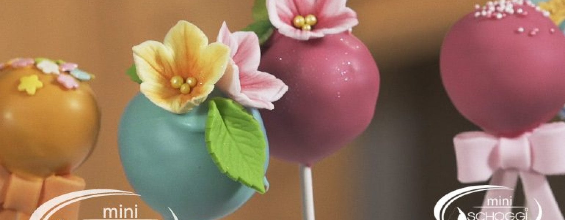 Cake pops selber machen: so halten sie sicher am Lollipop stick
