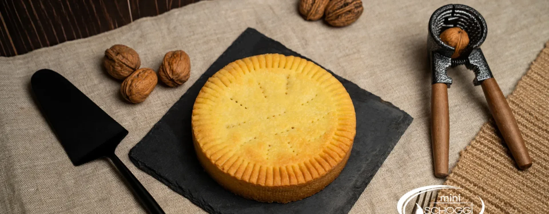 Torta di noci grigionese, precisa al millimetro