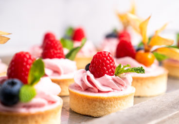 Quick raspberry patisserie tartlets made easy